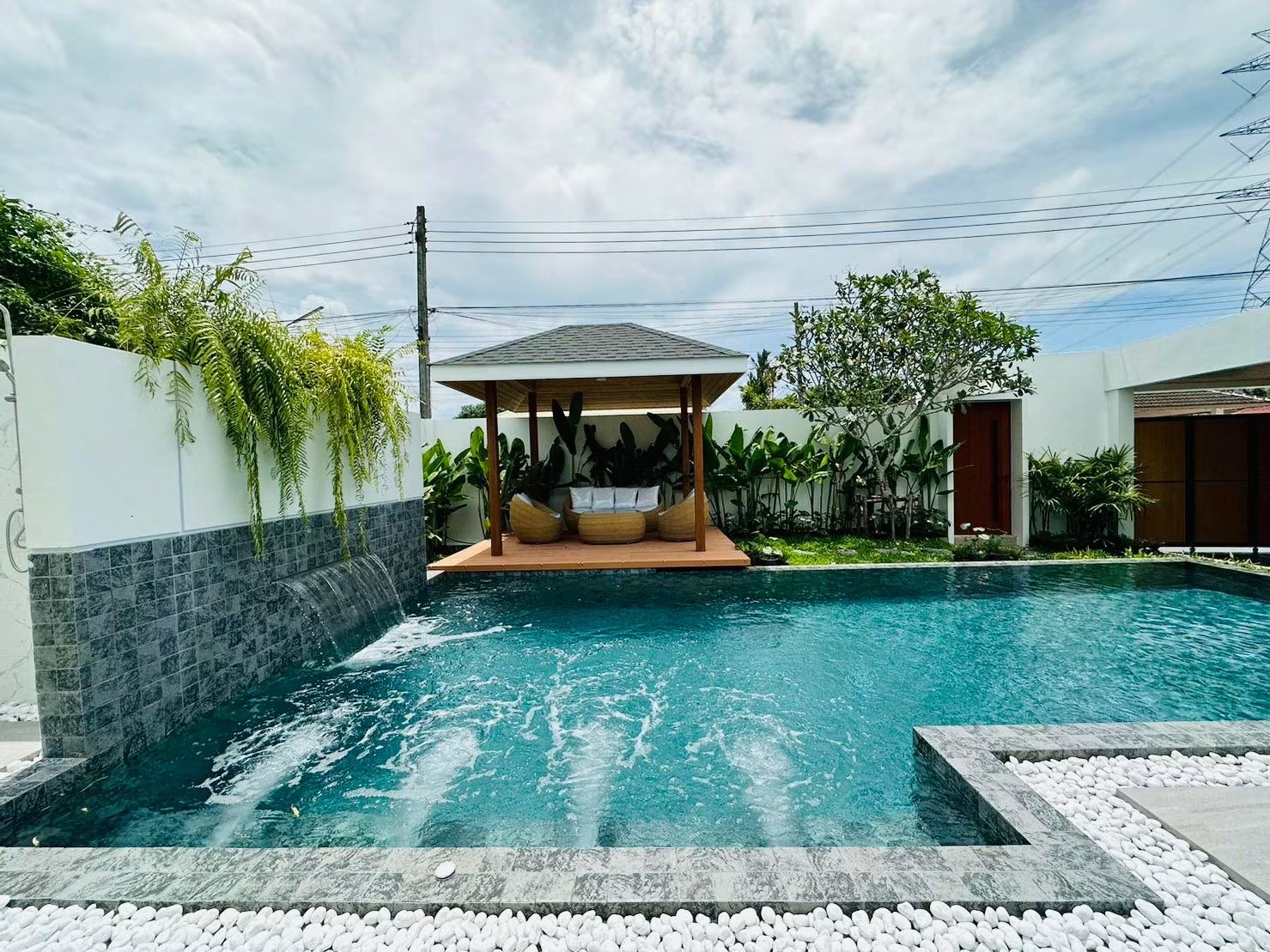 Tha Amada Phuket